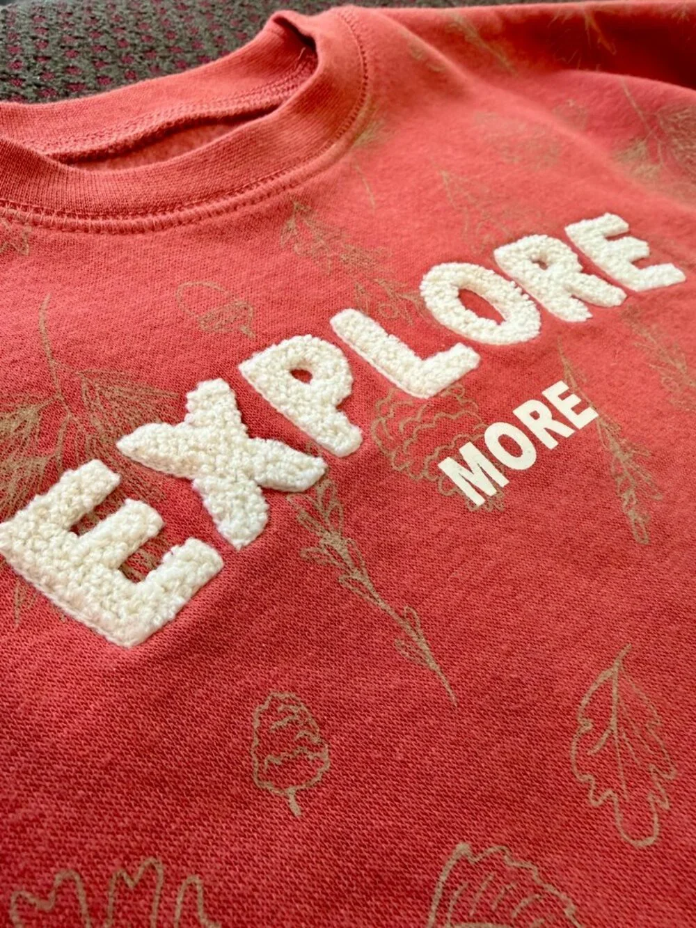 NWT Okie Dokie 3T Rust Fall Leaves Chenille EXPLORE Crewneck Sweatshirt